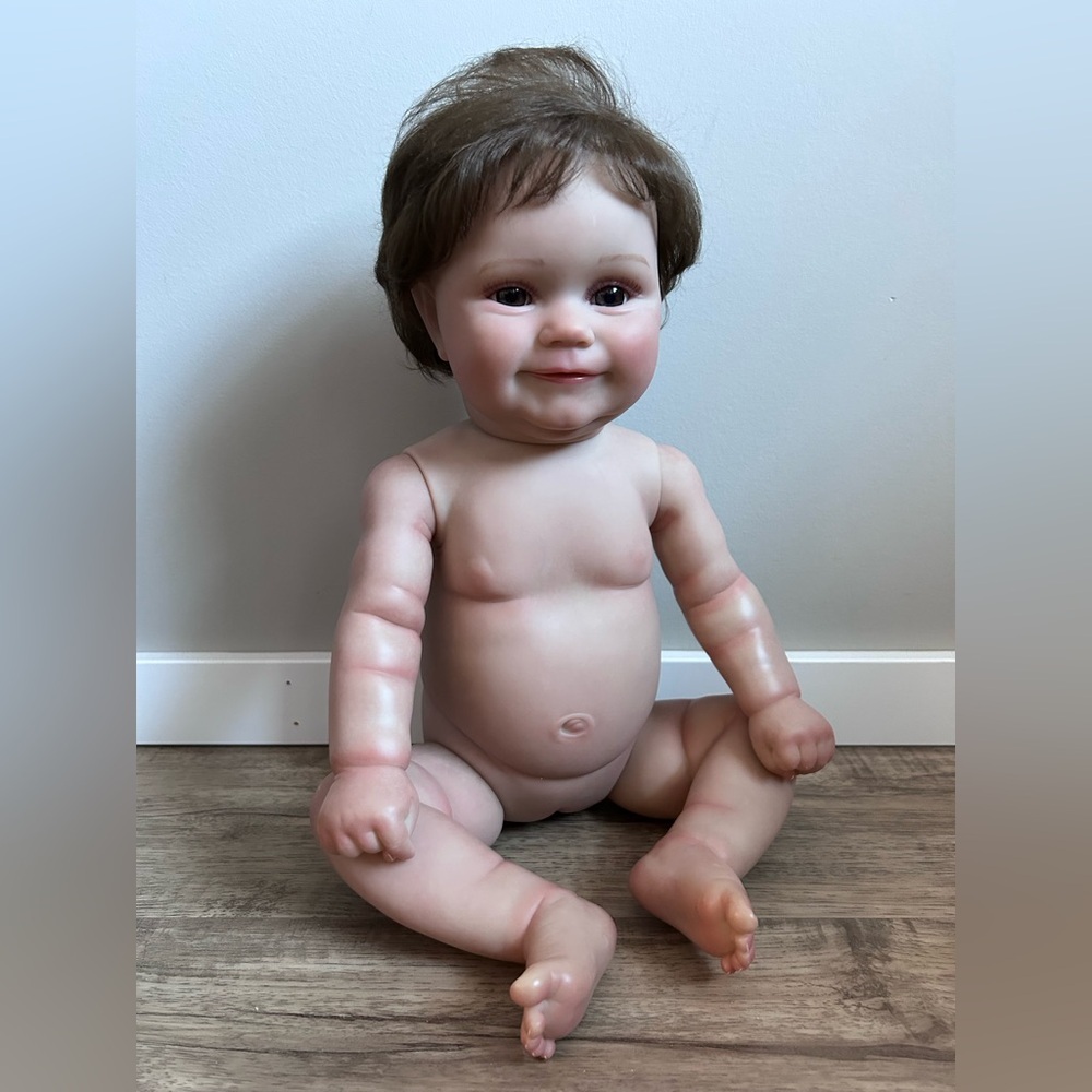 Reborn lifelike Realistic Baby girl Doll with Brown Hair brown eyes